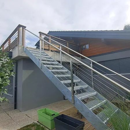 Alt'o Martinets 28 カントリーハウス *